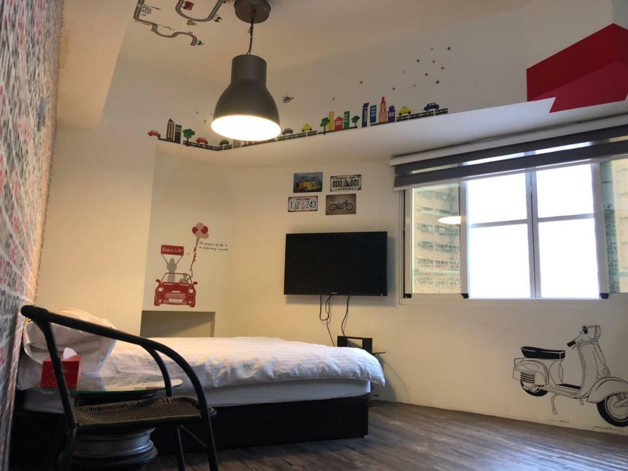 Traveler Station R15 Lägenhet Kaohsiung Exteriör bild